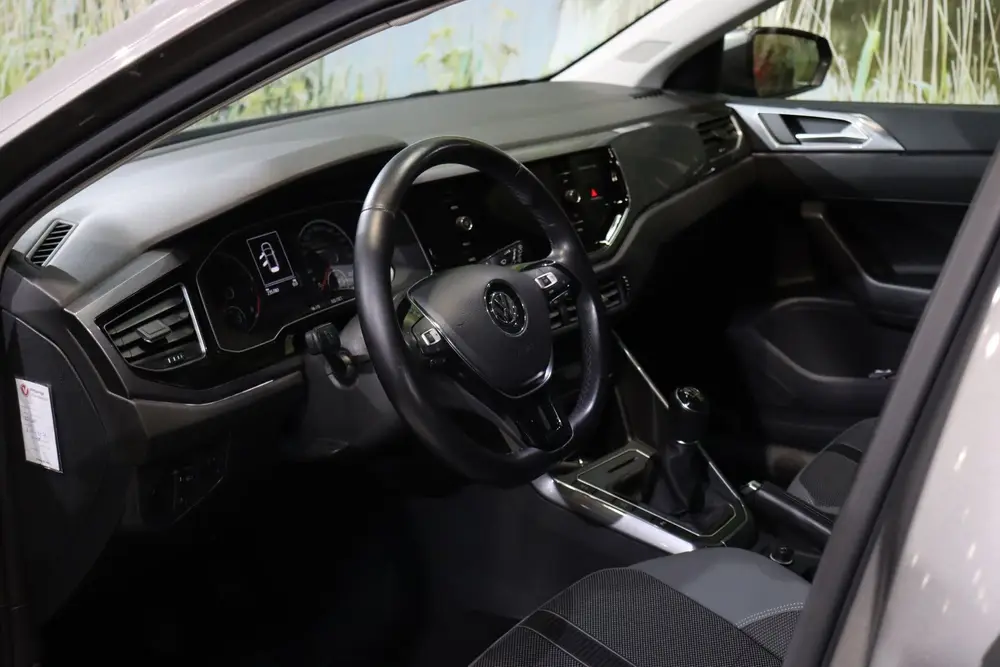 Volkswagen Polo 1.0 TSI Highline | Distributie vv | Camera | uit 2020, foto 11