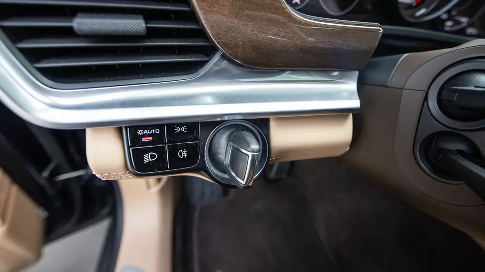 Porsche Panamera 2.9 4 E-Hybrid uit 2019, foto 19
