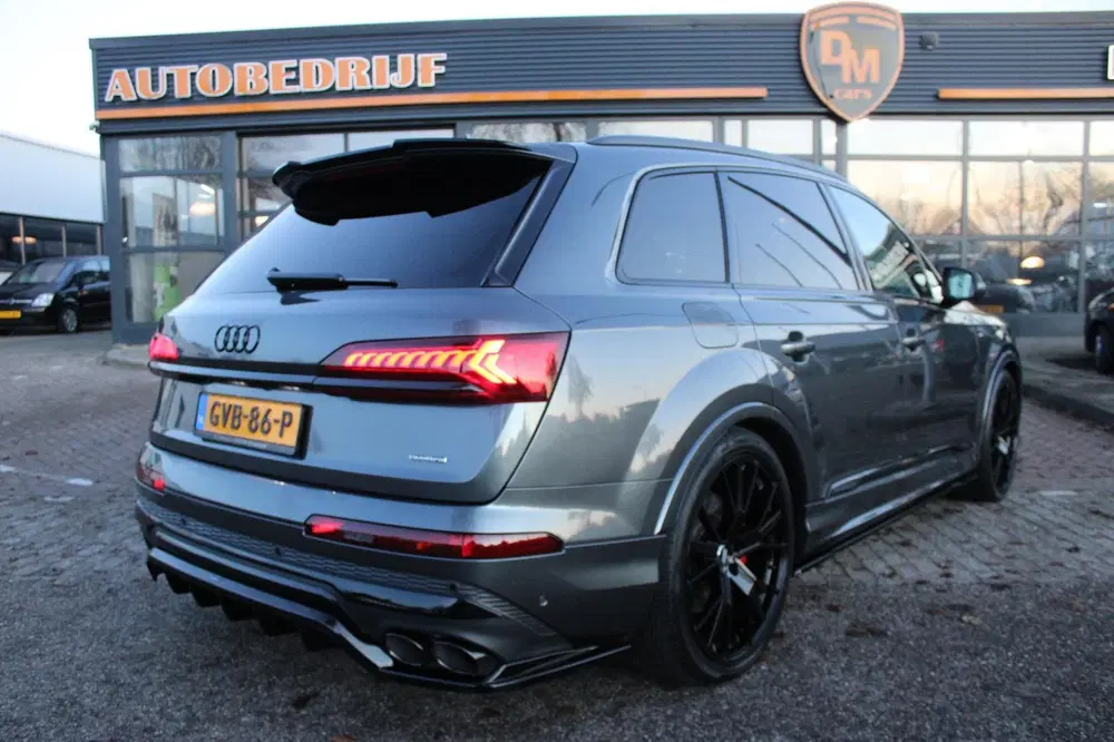 Audi Q7 60 TFSI e Competition uit 2020, foto 5