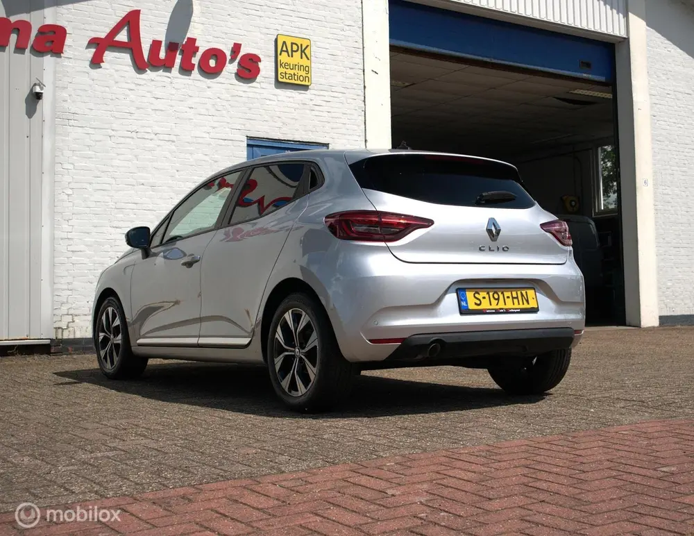 Renault Clio 1.0 TCe 90 Evolution uit 2023, foto 11