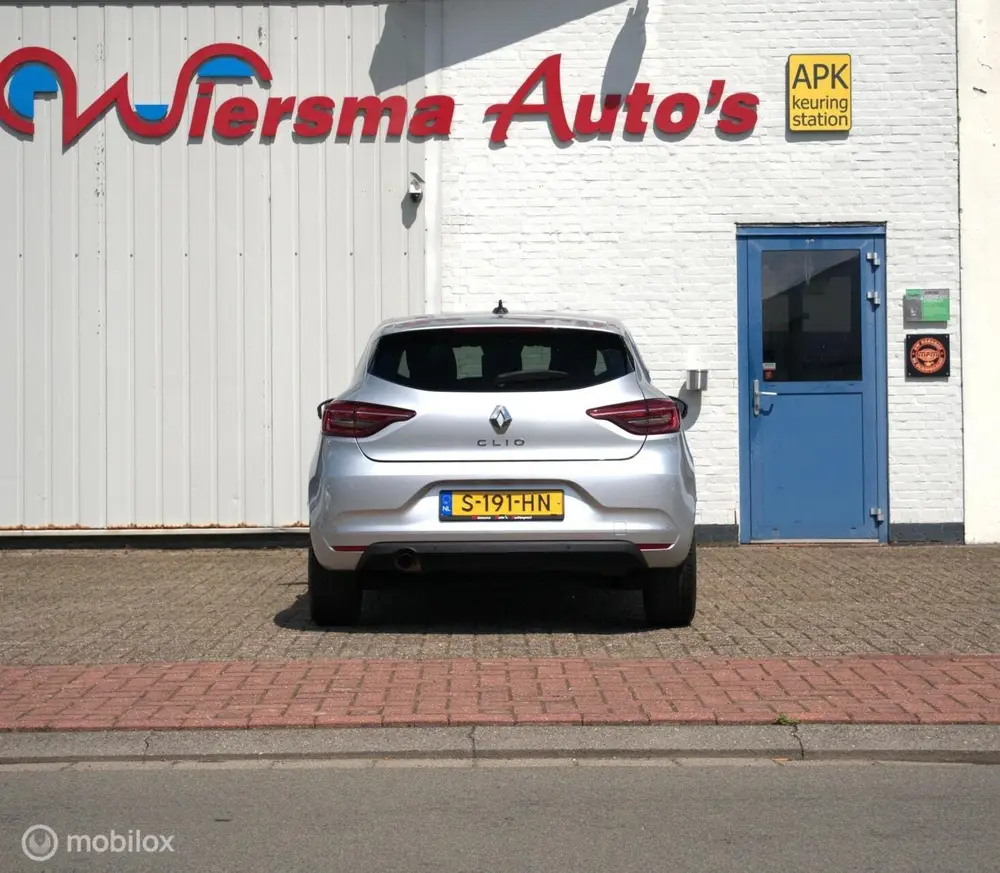 Renault Clio 1.0 TCe 90 Evolution uit 2023, foto 12