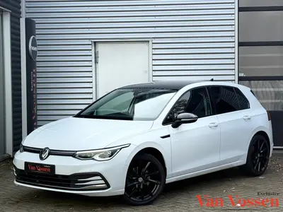 Volkswagen Golf 8 1.5 eTSI|Navi|Camera|Sfeer|ACC|DSG|Memory| uit 2020