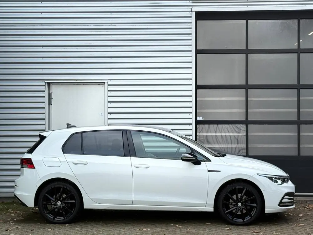 Volkswagen Golf 8 1.5 eTSI|Navi|Camera|Sfeer|ACC|DSG|Memory| uit 2020, foto 12