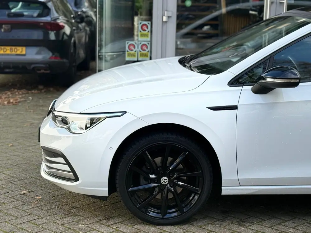 Volkswagen Golf 8 1.5 eTSI|Navi|Camera|Sfeer|ACC|DSG|Memory| uit 2020, foto 8