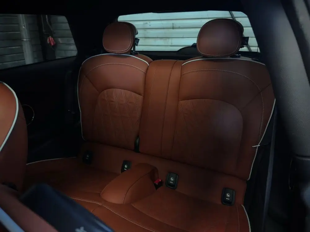 Mini John Cooper Works 2.0 231pk uit 2019, foto 6