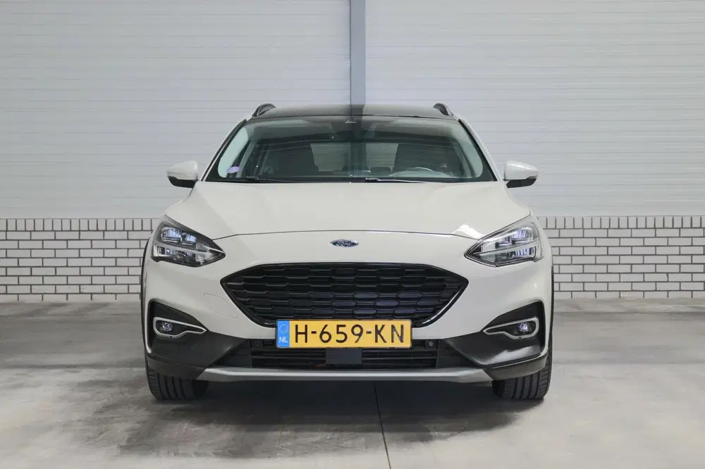 Ford Focus 1.0 EcoBoost Active Business VIGNALE Pano uit 2020, foto 2