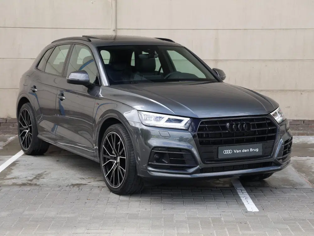 Audi Q5 55 TFSIe 367 pk S-Line Quattro uit 2020, foto 3