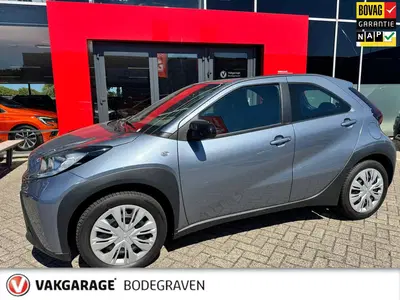 Toyota Aygo X 1.0 VVT-i MT Play uit 2024