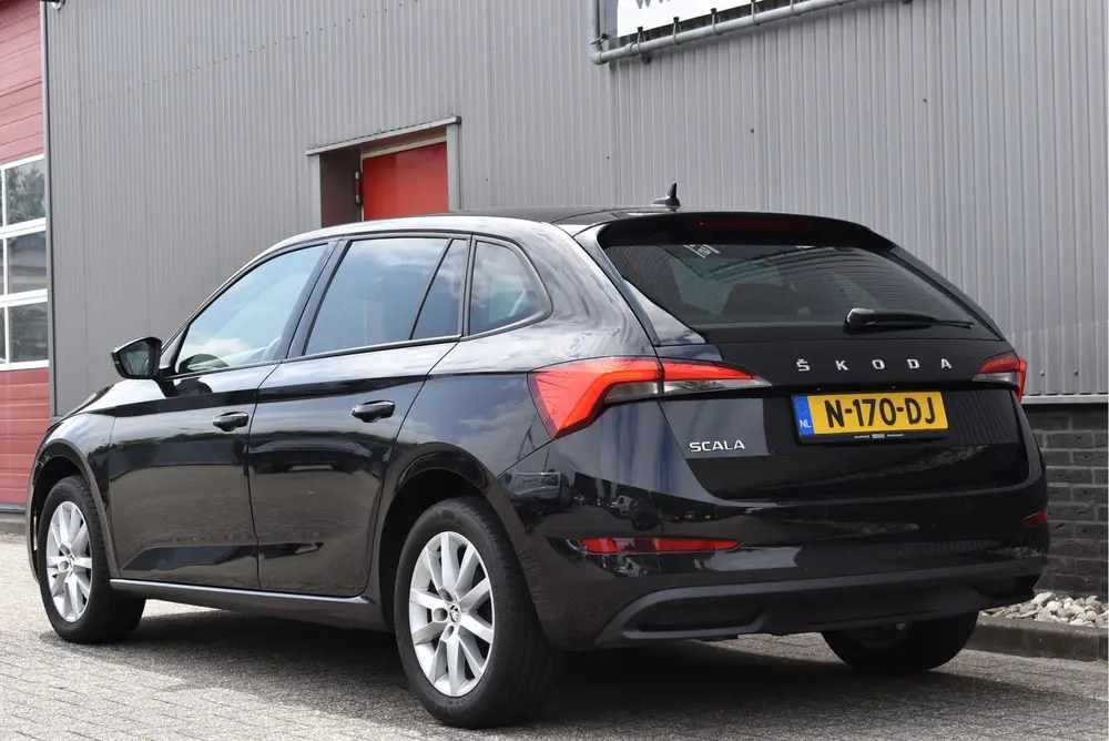 Skoda Scala 1.0 TSI Ambition Carplay uit 2021, foto 2