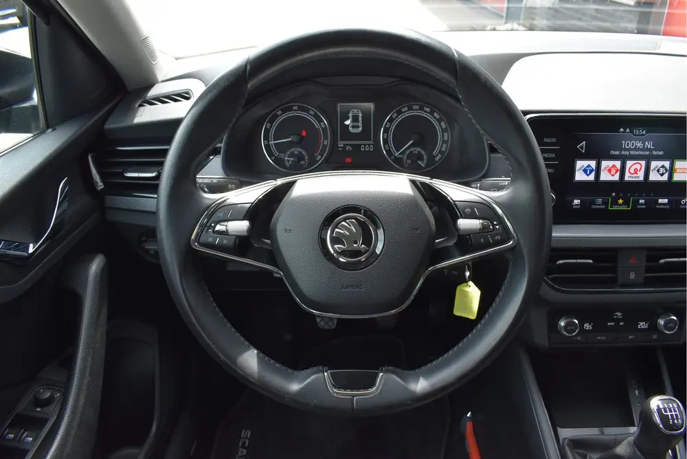 Skoda Scala 1.0 TSI Ambition Carplay uit 2021, foto 4