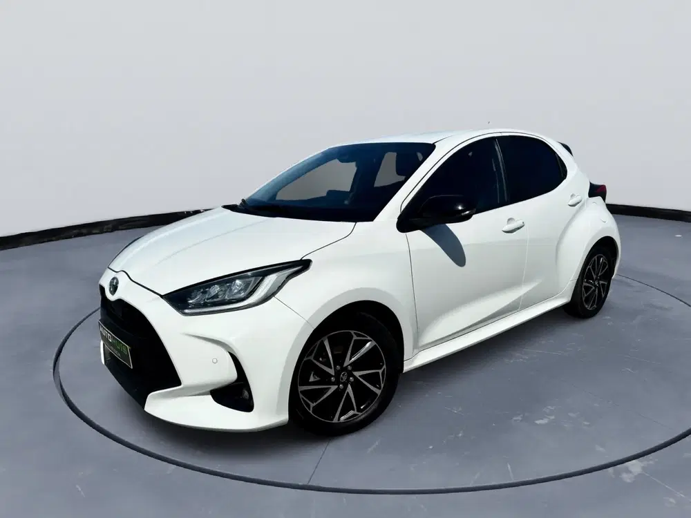 Toyota Yaris 1.5 Hybrid 115 Business Apple carplay Line uit 2023, foto 2