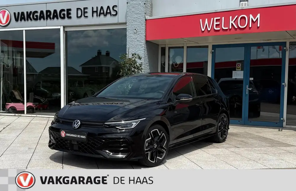 Volkswagen Golf 1.5 eTSI R-Line Edition NIEUW! uit 2026