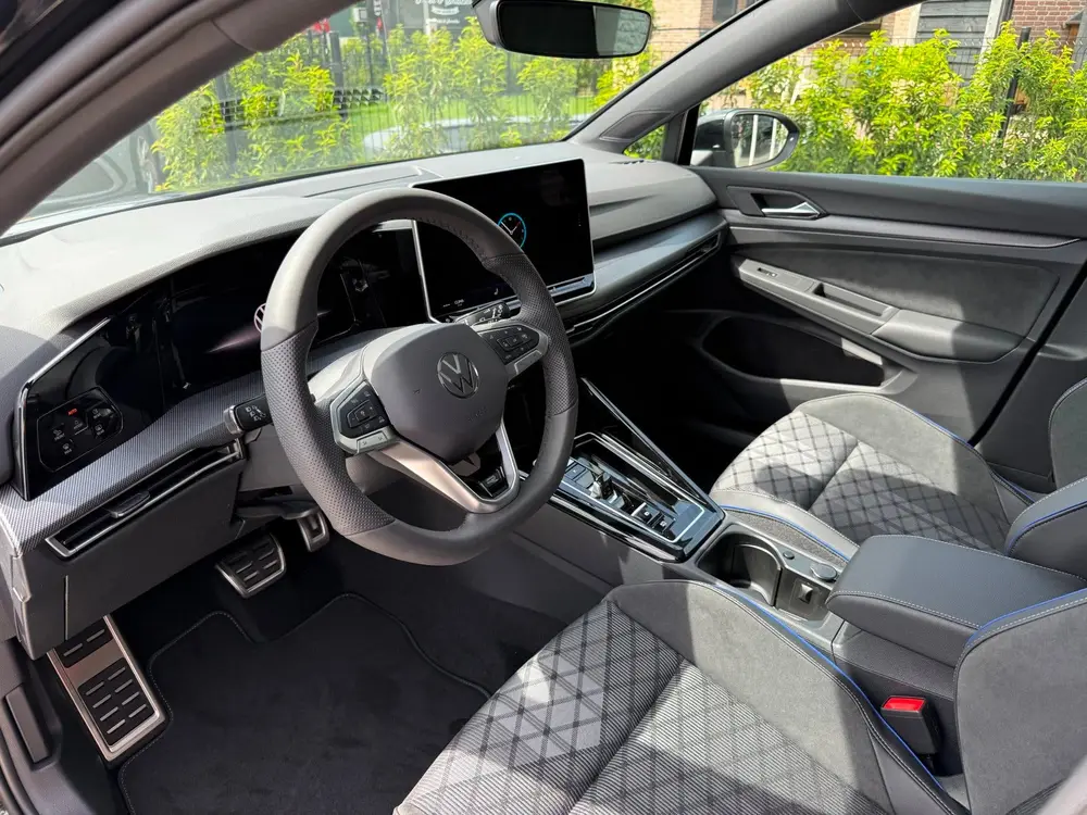 Volkswagen Golf 1.5 eTSI R-Line Edition NIEUW! uit 2026, foto 10