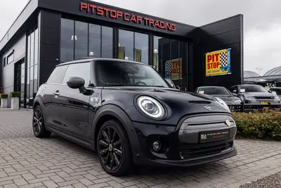Mini Electric Yours 33 kWh uit 2020