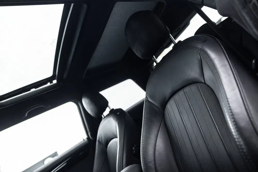 Mini Electric Yours 33 kWh uit 2020, foto 15