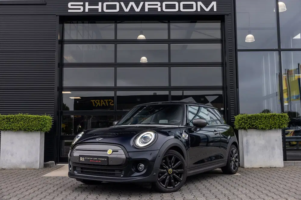Mini Electric Yours 33 kWh uit 2020, foto 2