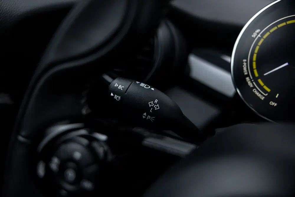 Mini Electric Yours 33 kWh uit 2020, foto 20