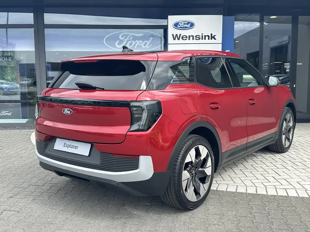 Ford Explorer Premium Extended Range RWD 77 kWh €3.500 uit 2025, foto 5