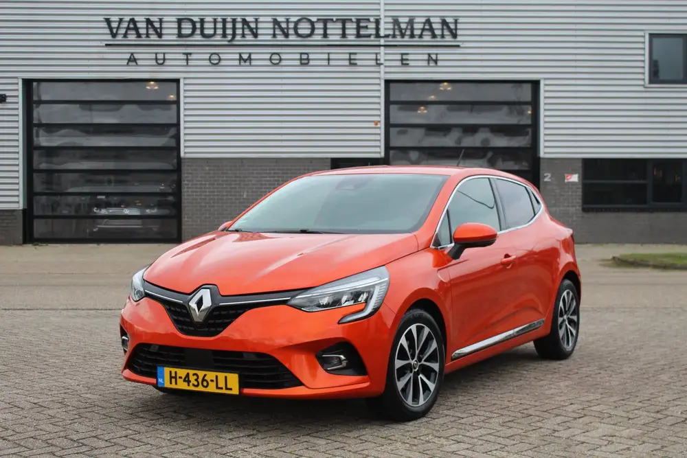 Renault Clio 1.0 TCe Initiale Paris / Carplay / Camera / Key uit 2019
