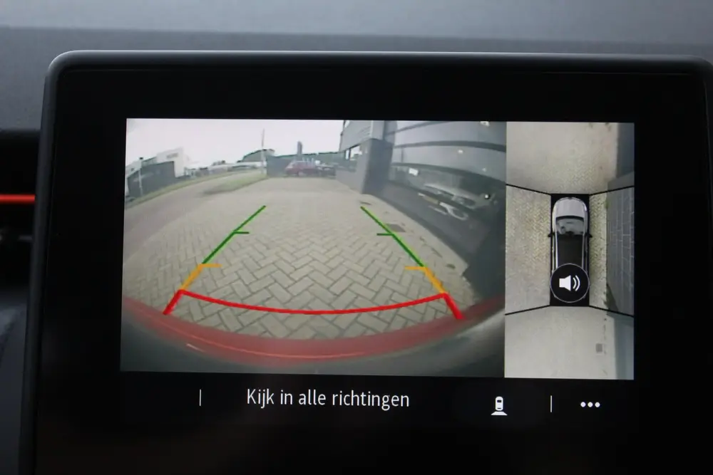 Renault Clio 1.0 TCe Initiale Paris / Carplay / Camera / Key uit 2019, foto 15