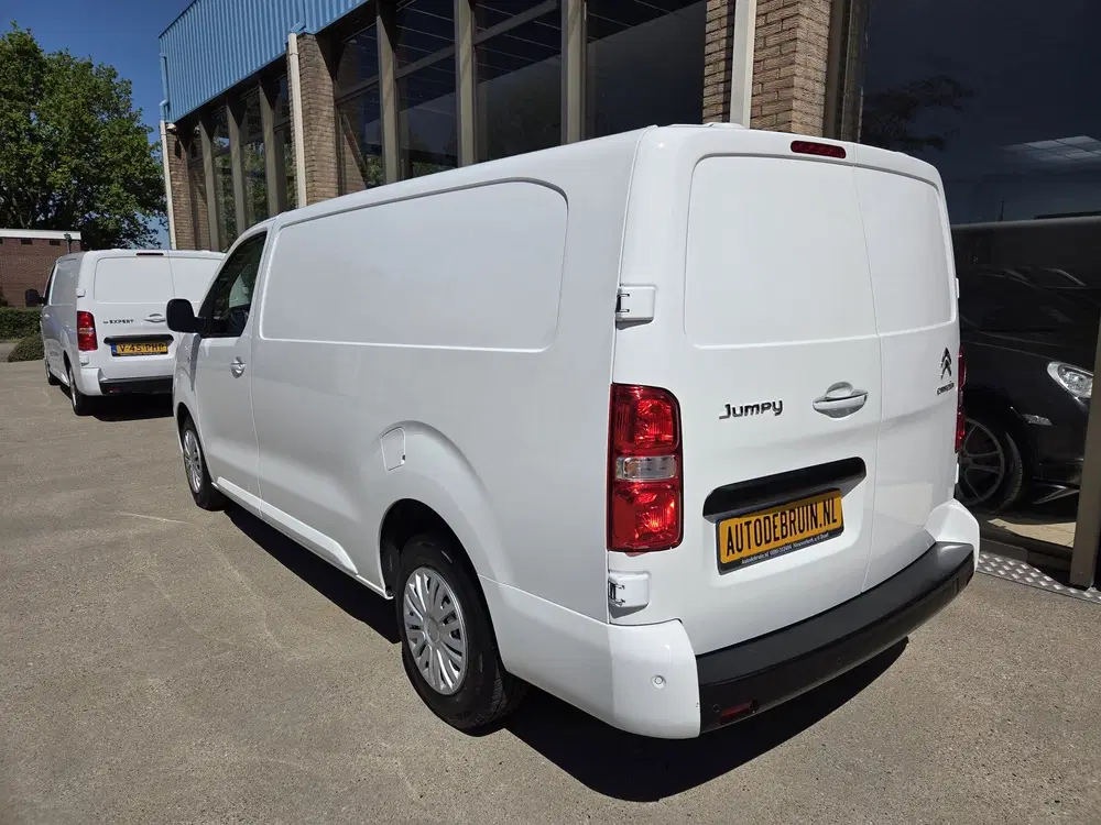 Peugeot Expert uit 2021, foto 4