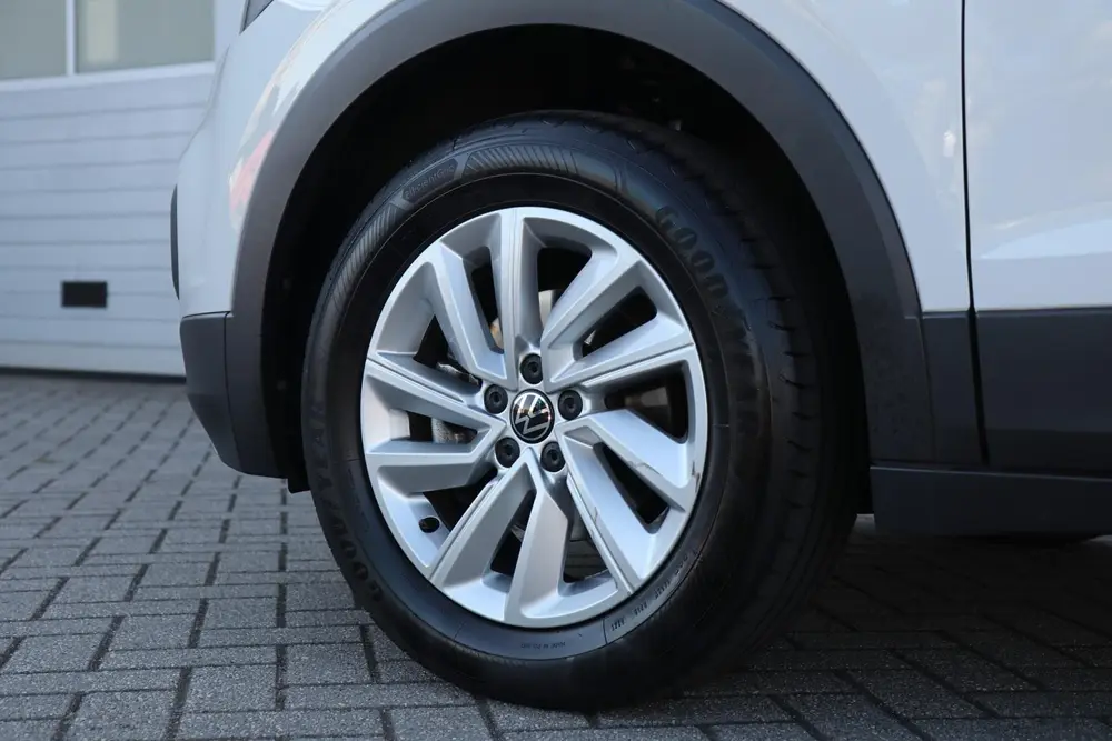 Volkswagen T-Cross 1.0 TSI 95 pk Life | Trekhaak | Apple Car uit 2022, foto 13