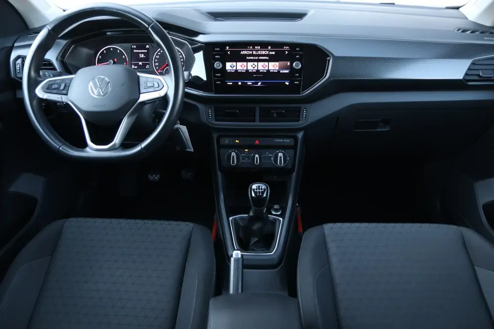Volkswagen T-Cross 1.0 TSI 95 pk Life | Trekhaak | Apple Car uit 2022, foto 5