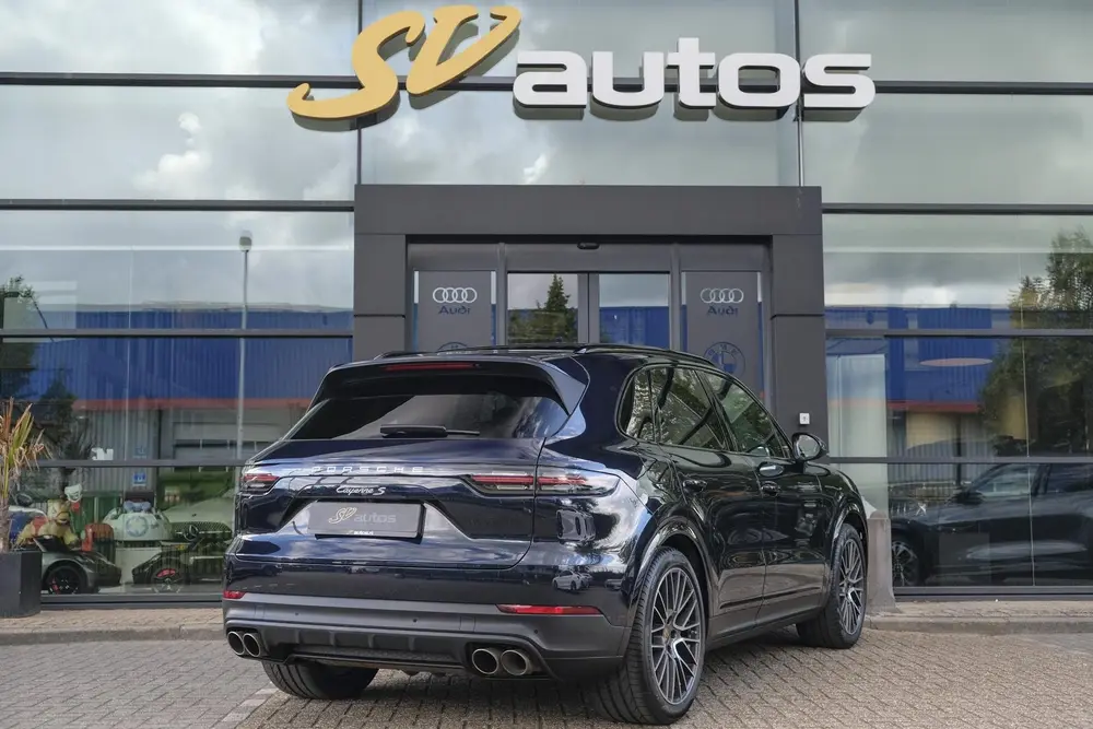 Porsche Cayenne S 2.9 V6 441pk Panoramadak Luchvering Matrix uit 2019, foto 2
