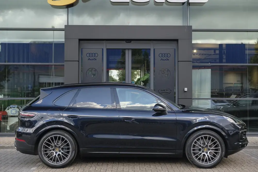 Porsche Cayenne S 2.9 V6 441pk Panoramadak Luchvering Matrix uit 2019, foto 6