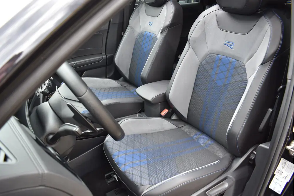 Volkswagen T-Roc 2.0 TSI 4Motion R Facelift Pano Navi Camera uit 2022, foto 2