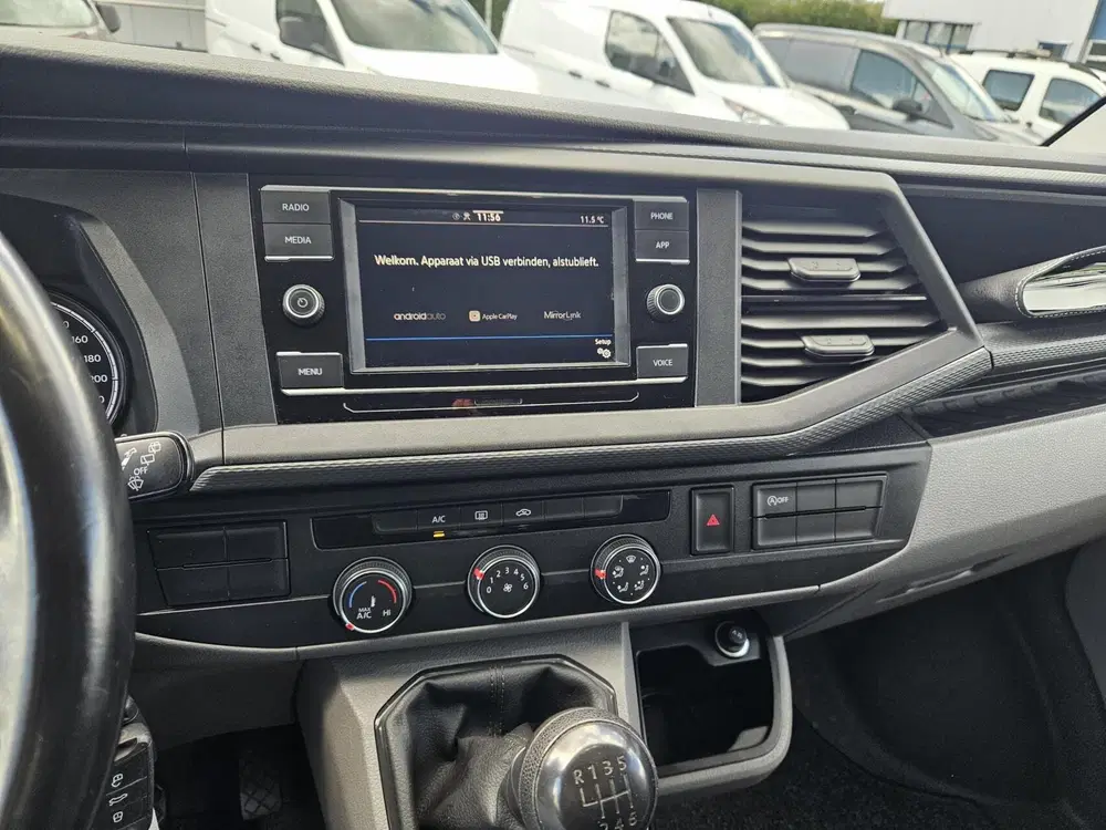 Volkswagen Transporter 2.0 TDI L1H1 carplay 2x schuifd Airco uit 2020, foto 4