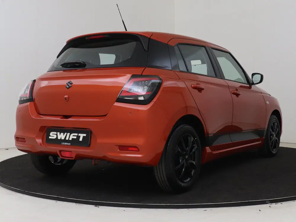 Suzuki Swift 1.2 Blackline Smart Hybrid Ltd. uit 2026, foto 2