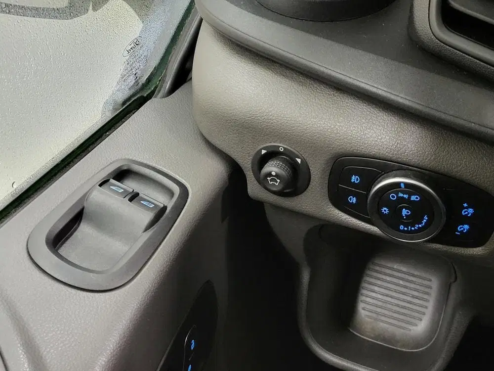 Ford Transit 2.0TDCI L3 uit 2022, foto 14