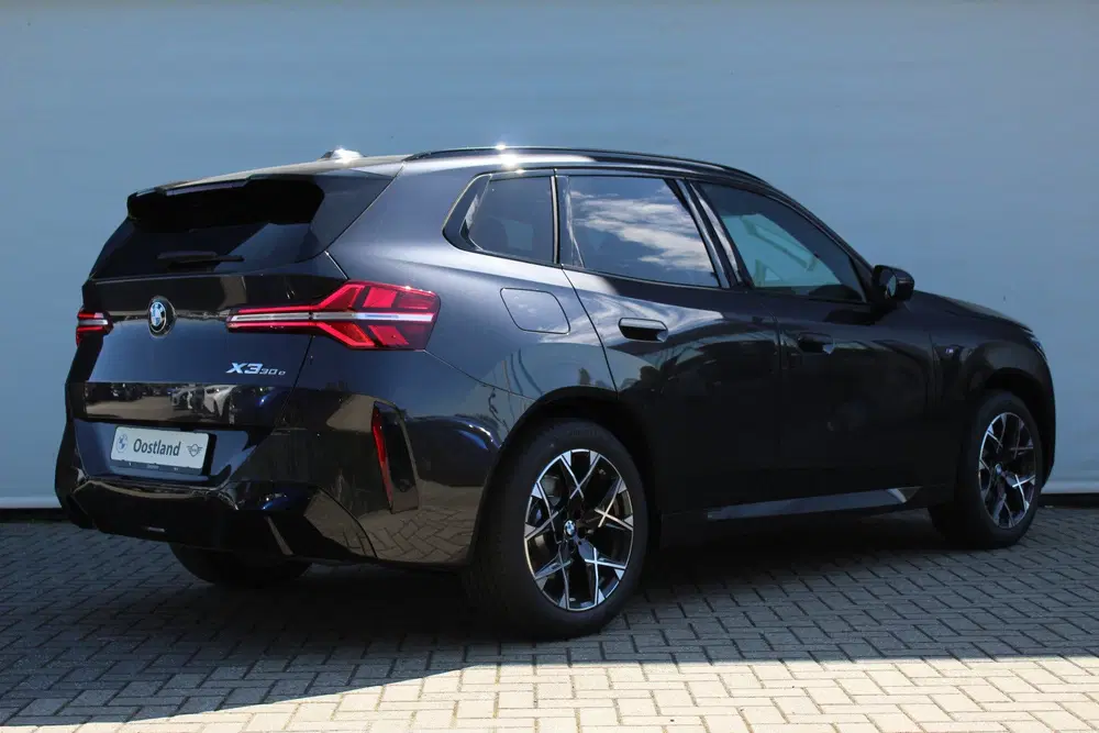 BMW X3 30e xDrive M Sport Automaat uit 2026, foto 2