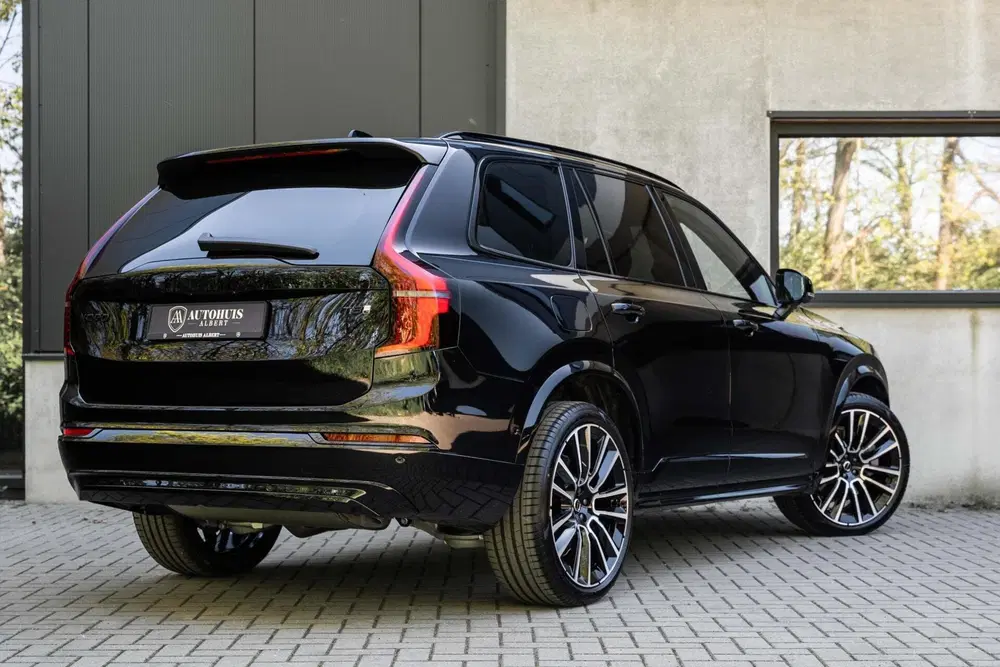 Volvo XC90 T8 Ultra Dark B&W Pano Luchtvering HUD Mas uit 2025, foto 2
