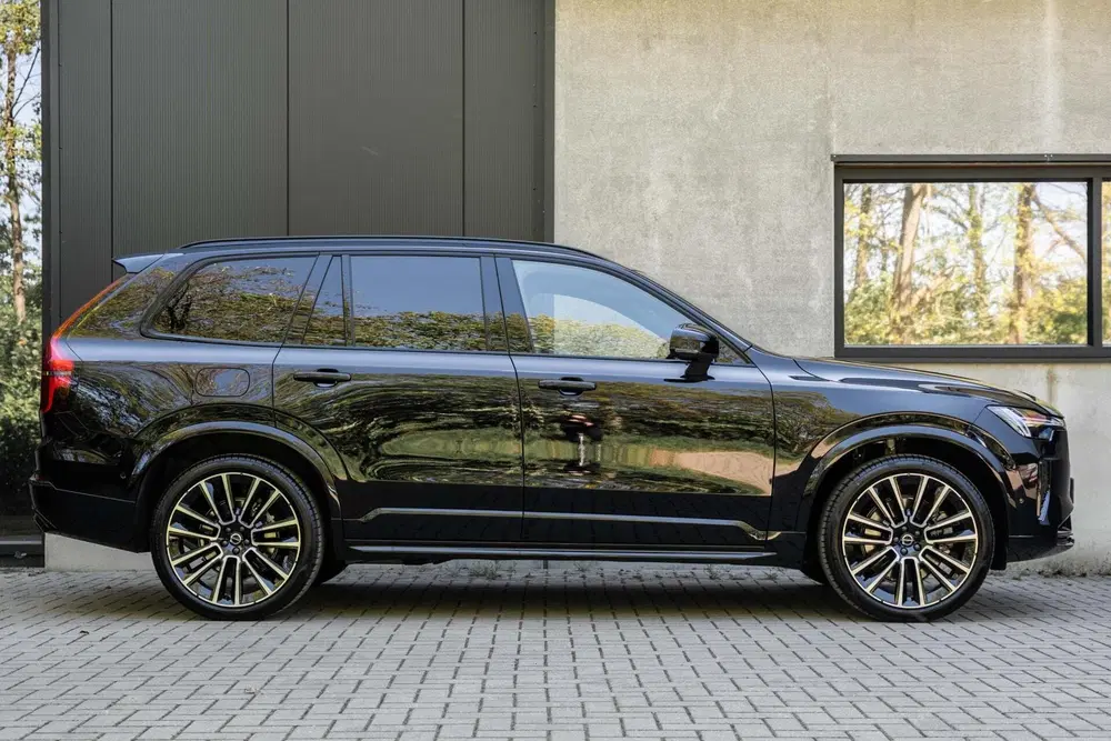 Volvo XC90 T8 Ultra Dark B&W Pano Luchtvering HUD Mas uit 2025, foto 8