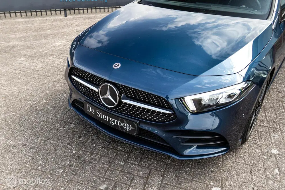 Mercedes-Benz A-Klasse 180 Business Solution AMG uit 2022, foto 5
