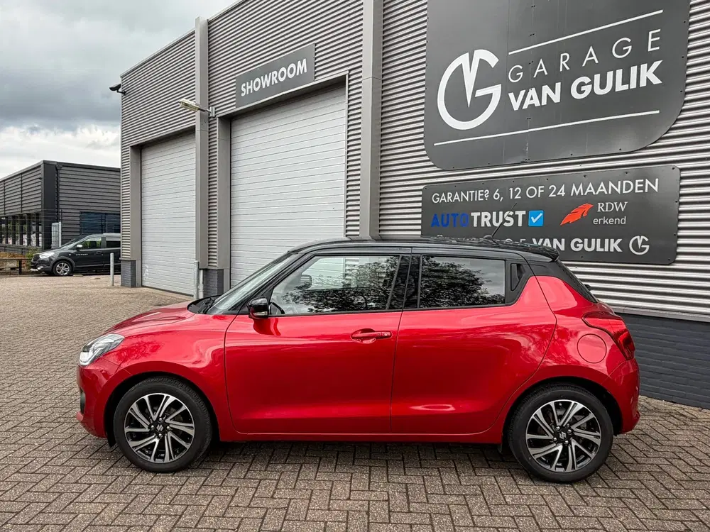 Suzuki Swift 1.2 Smart Hybrid 83PK TwoTone uit 2021, foto 10