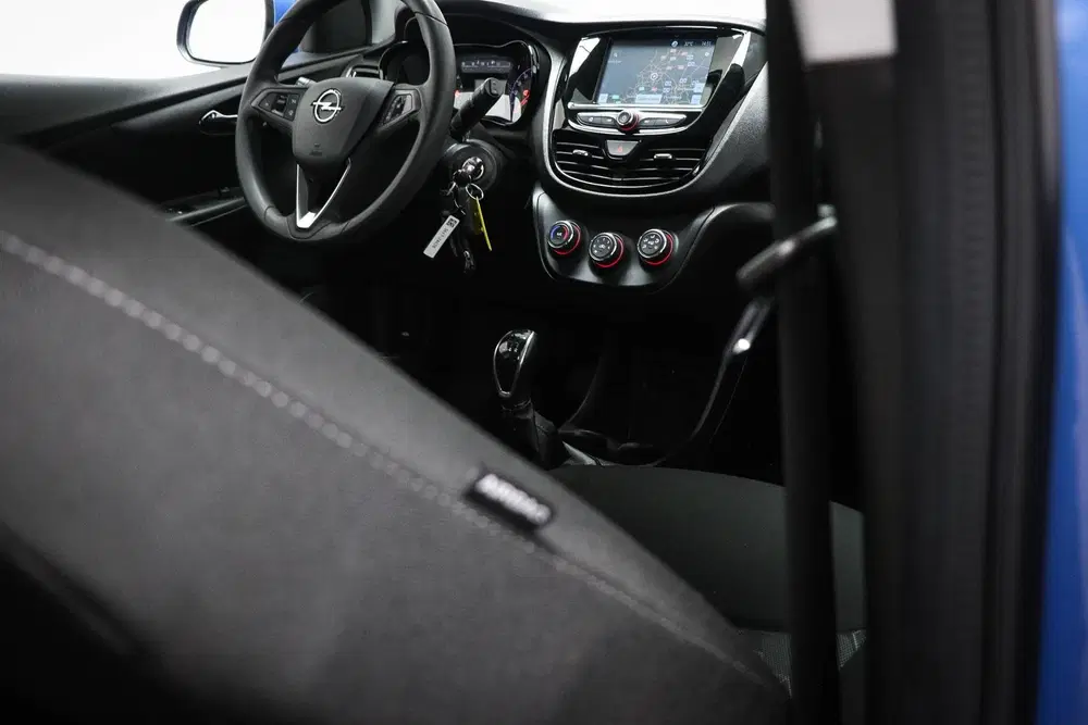 Opel Karl 1.0 Rocks Online Edition uit 2019, foto 10