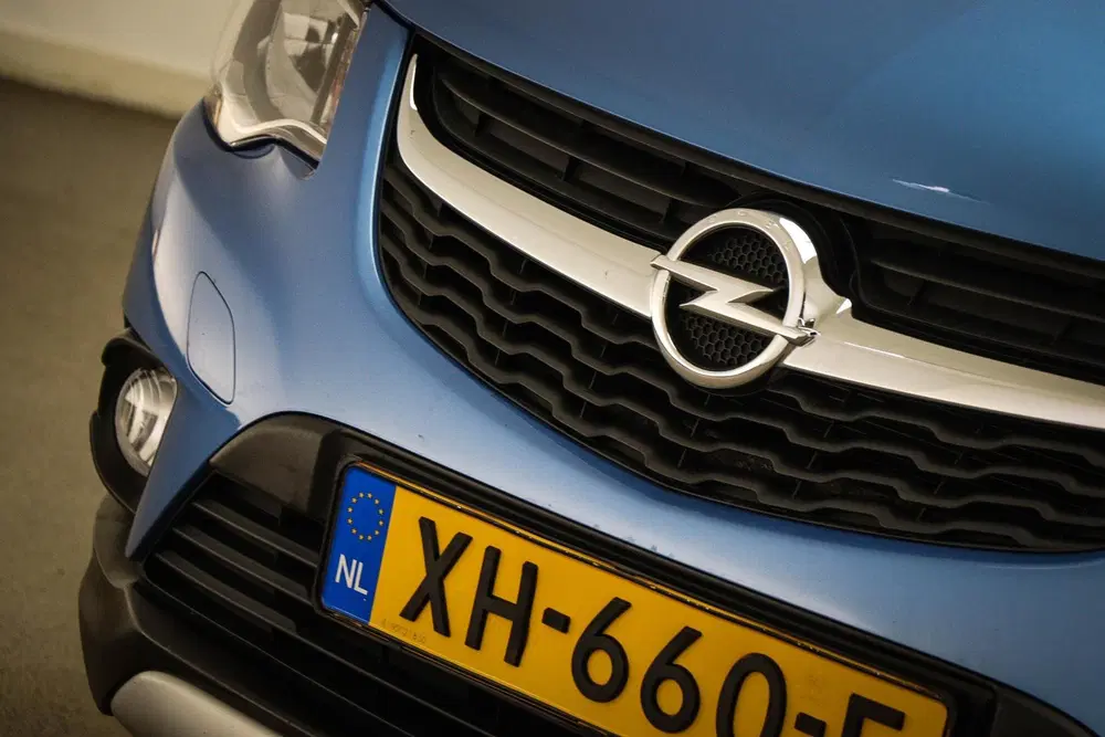 Opel Karl 1.0 Rocks Online Edition uit 2019, foto 13