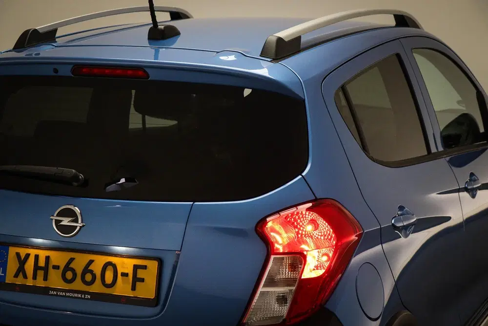 Opel Karl 1.0 Rocks Online Edition uit 2019, foto 19