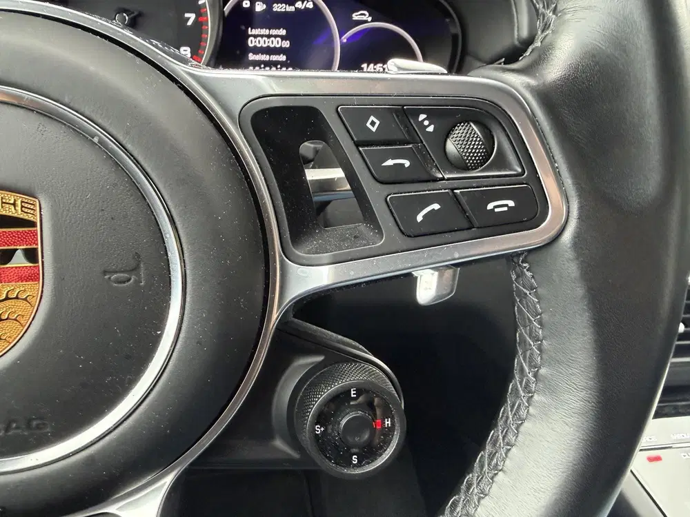 Porsche Cayenne 3.0 E-Hybrid Sport Chrono uit 2021, foto 16