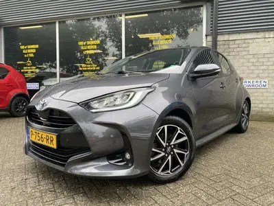 Toyota Yaris 1.5 Hybrid Dynamic Nav uit 2022