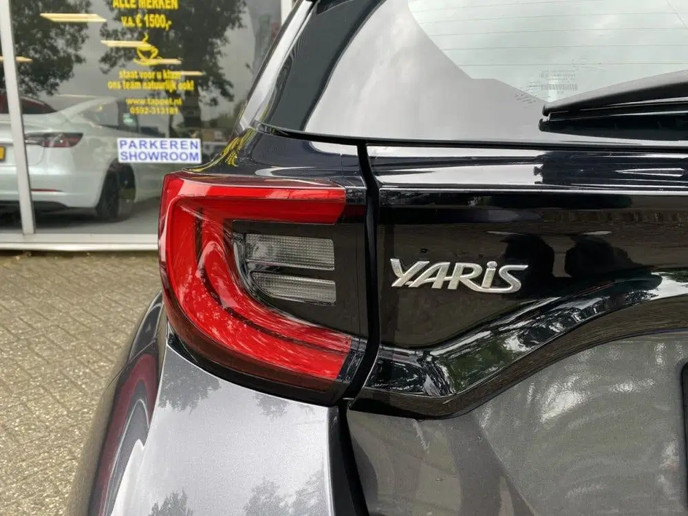 Toyota Yaris 1.5 Hybrid Dynamic Nav uit 2022, foto 15