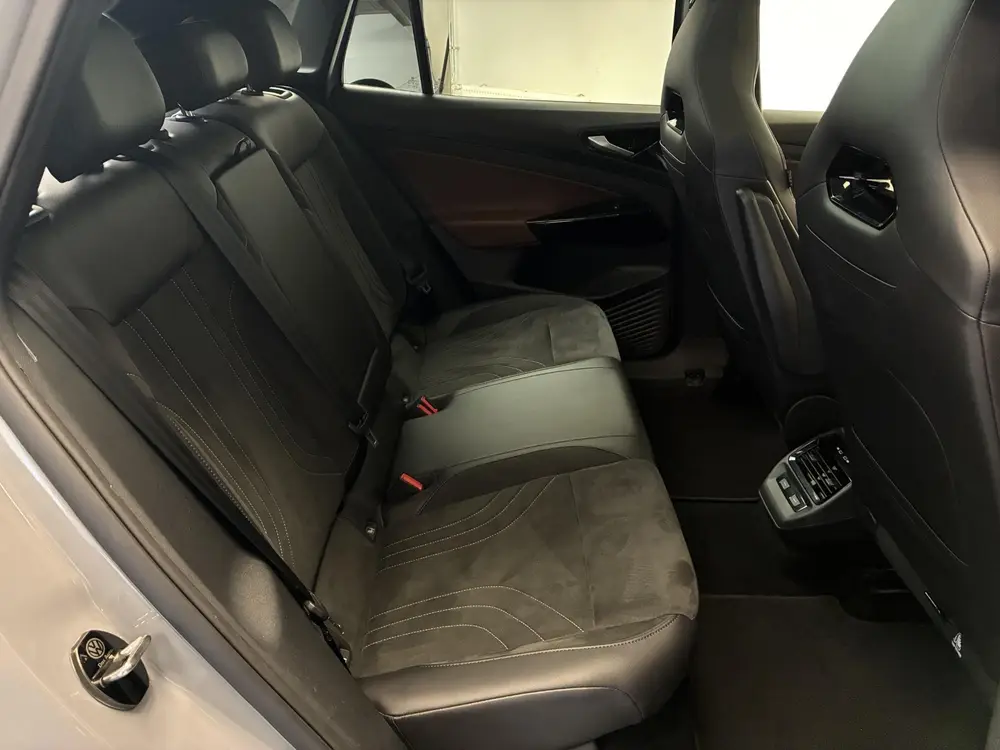 Volkswagen ID.4 Max 77 kWh | 92% SOH | PANO | 360 CAMERA | uit 2021, foto 16