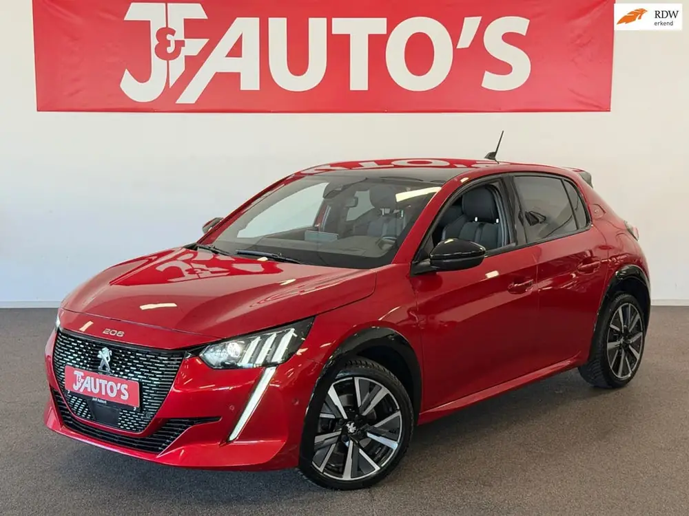 Peugeot 208 1.2 PureTech GT-Line|NAVI|CAMERA|PANORAMA|CRUISE uit 2022