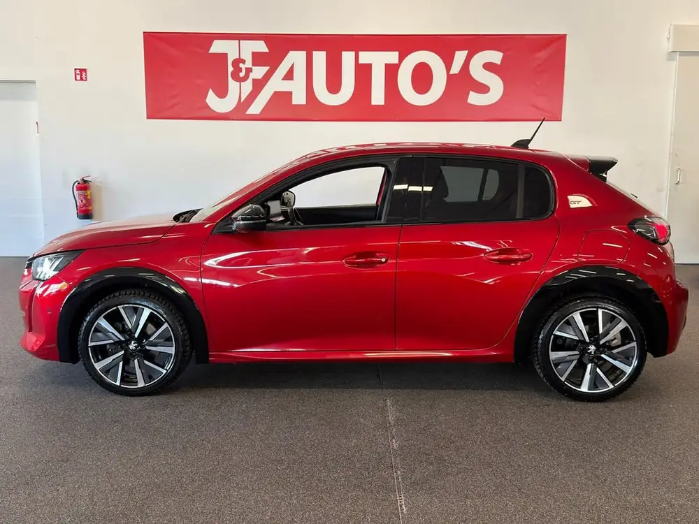 Peugeot 208 1.2 PureTech GT-Line|NAVI|CAMERA|PANORAMA|CRUISE uit 2022, foto 2
