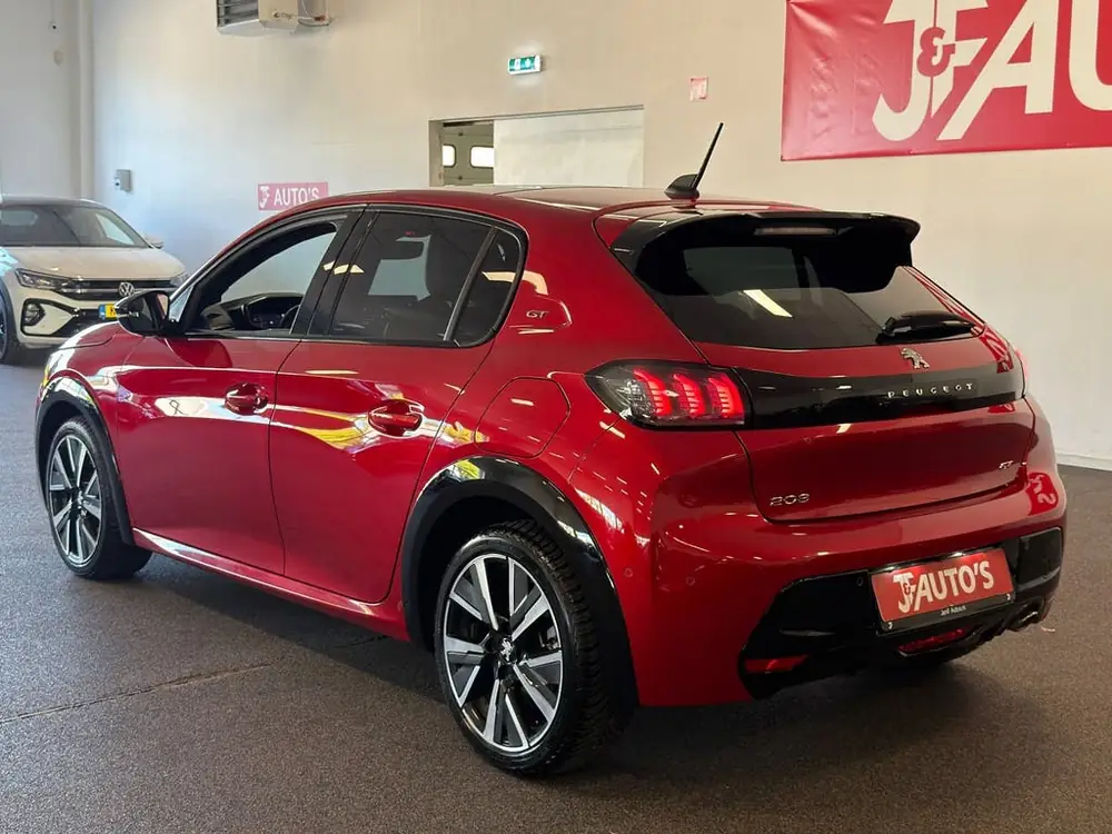 Peugeot 208 1.2 PureTech GT-Line|NAVI|CAMERA|PANORAMA|CRUISE uit 2022, foto 3