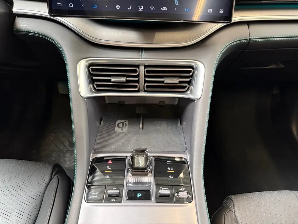 BYD Seal U 1.5 DM-i FWD Boost I PHEV I Panoramadak I uit 2025, foto 8