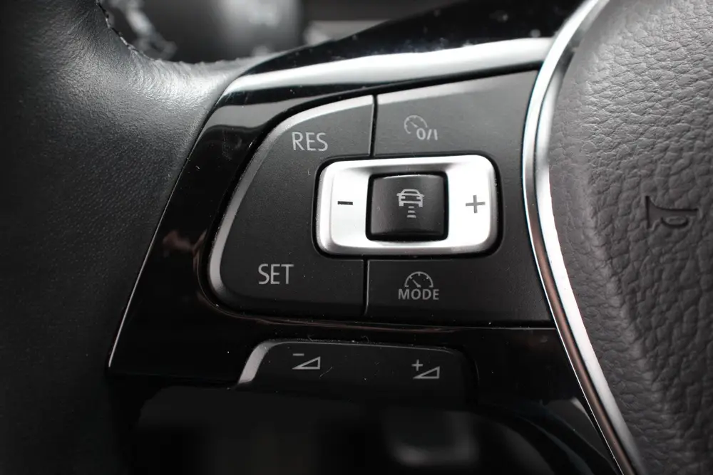 Volkswagen Polo 1.0 TSI 110pk DSG Highline Navigatie Apple C uit 2021, foto 13